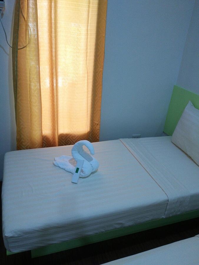 Sulit Budget Hotel Near Dgte Airport Citimall 두마구에테 외부 사진